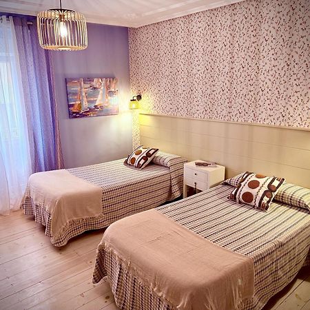 Hostal Boutique Puerta Del Sol Torrelavega Exteriér fotografie