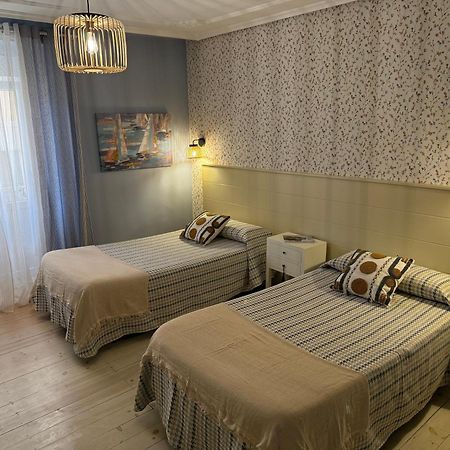 Hostal Boutique Puerta Del Sol Torrelavega Exteriér fotografie