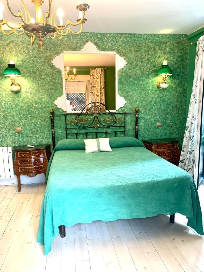 Hostal Boutique Puerta Del Sol Torrelavega Exteriér fotografie