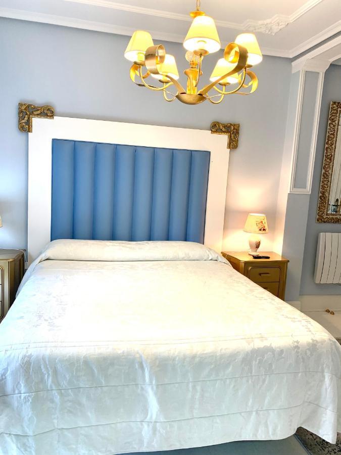 Hostal Boutique Puerta Del Sol Torrelavega Exteriér fotografie