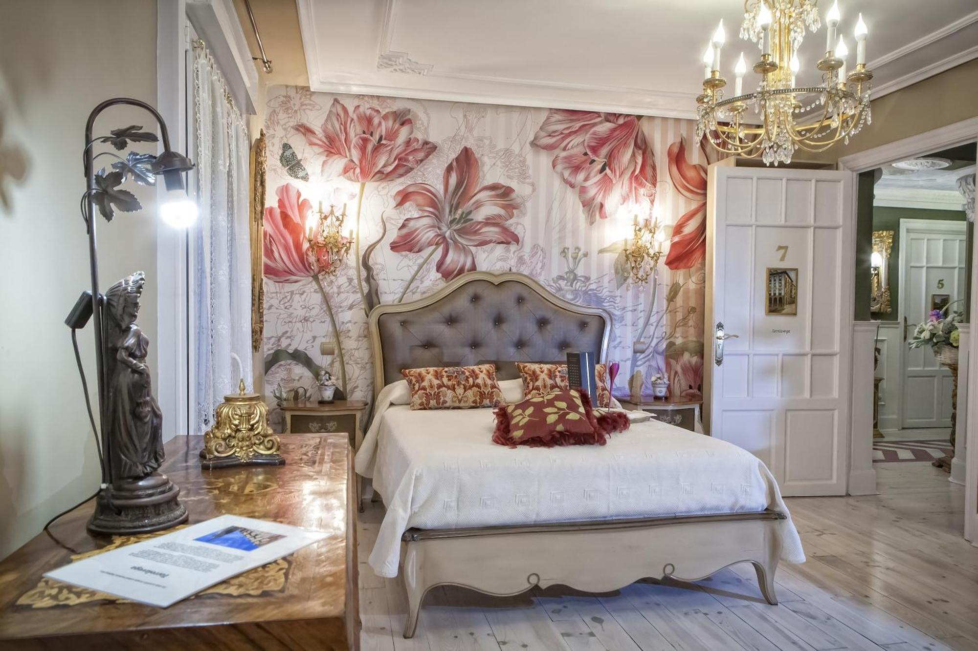 Hostal Boutique Puerta Del Sol Torrelavega Pokoj fotografie