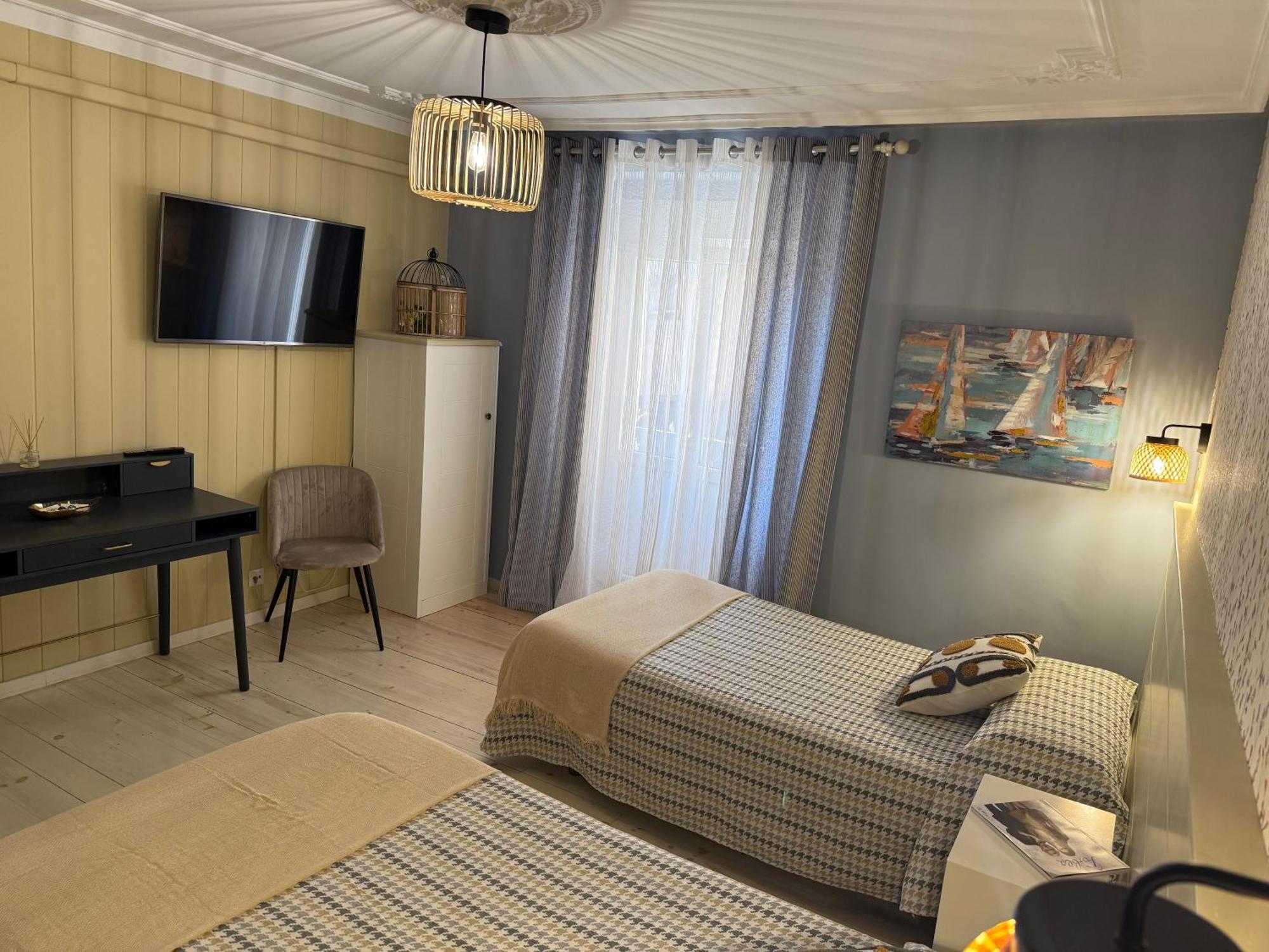 Hostal Boutique Puerta Del Sol Torrelavega Exteriér fotografie